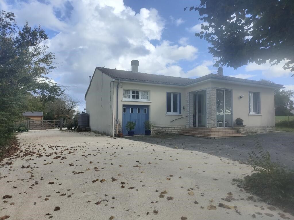 Maison de plain pied BOURDEILLES (24310) IMMOBILIER DU PERIGORD