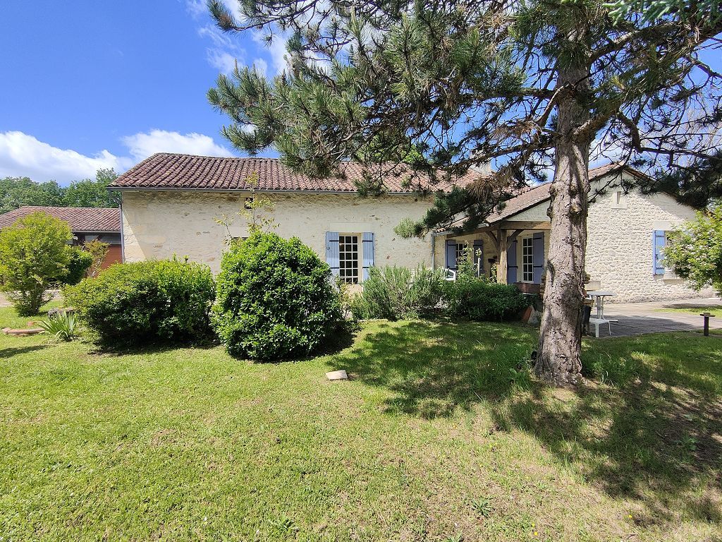 Maison de caractère PAUSSAC ET ST VIVIEN (24310) IMMOBILIER DU PERIGORD